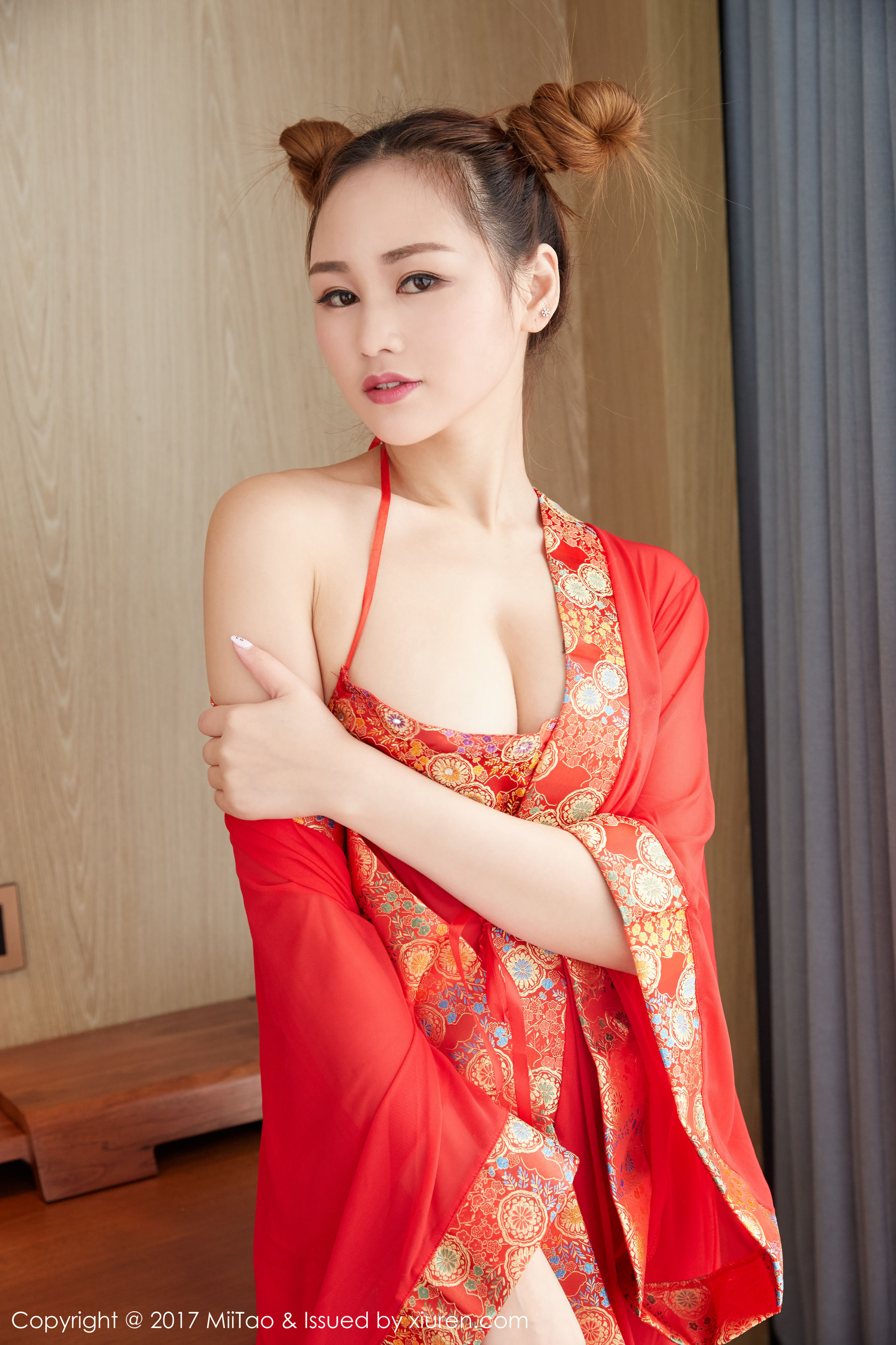 Li Baobao's "New Year Themed Photoshoot" MiiTao Studio VOL.049 2